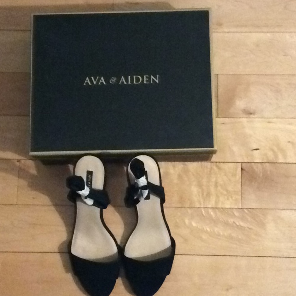Ava & Aiden Open-Toe High Heel Stiletto. Black;9.5 - Picture 7 of 8